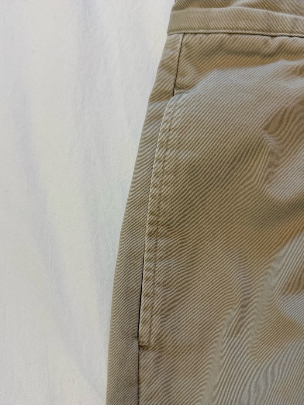 Tommy Hilfiger Pleated Khaki Chinos - Light Khaki, 100% Cotton - Picture 5 of 7